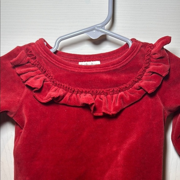 First Impressions Baby Long Sleeve Velvet Red Shirt with Ruffles Size 3-6 Months - Picture 2 of 6
